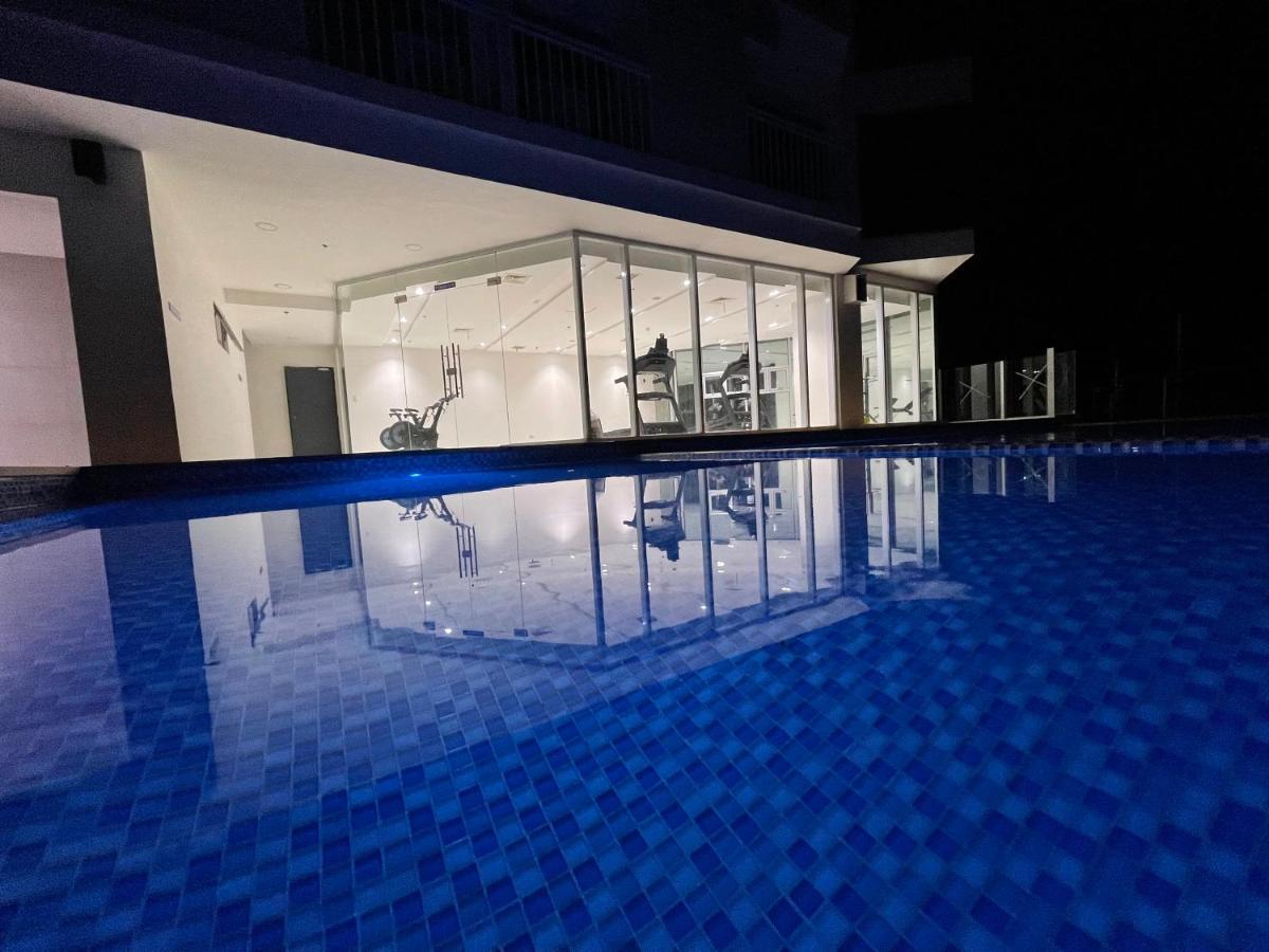 Aparthotel Inspiria Davao Stadt Exterior foto
